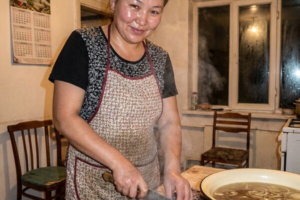 Лагман уйгурский тянутая лапша